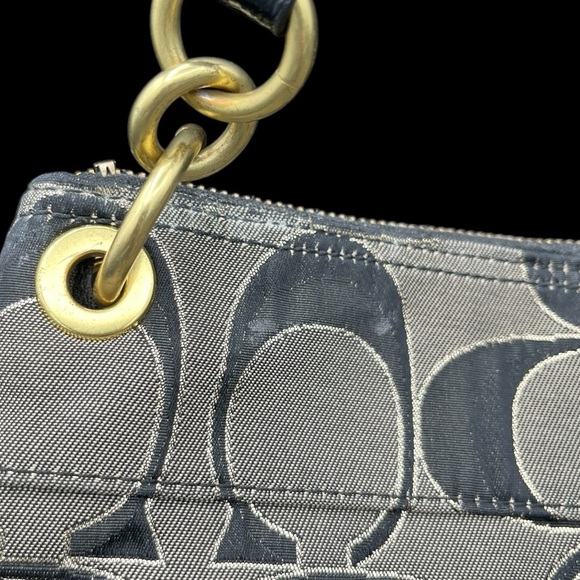 GUC Coach Poppy Signature Shoulder Bag w/ Large Glitter Hangtag - Picture 12 of 15